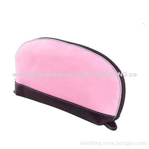 Accessory cosmetic bag with cafe trim